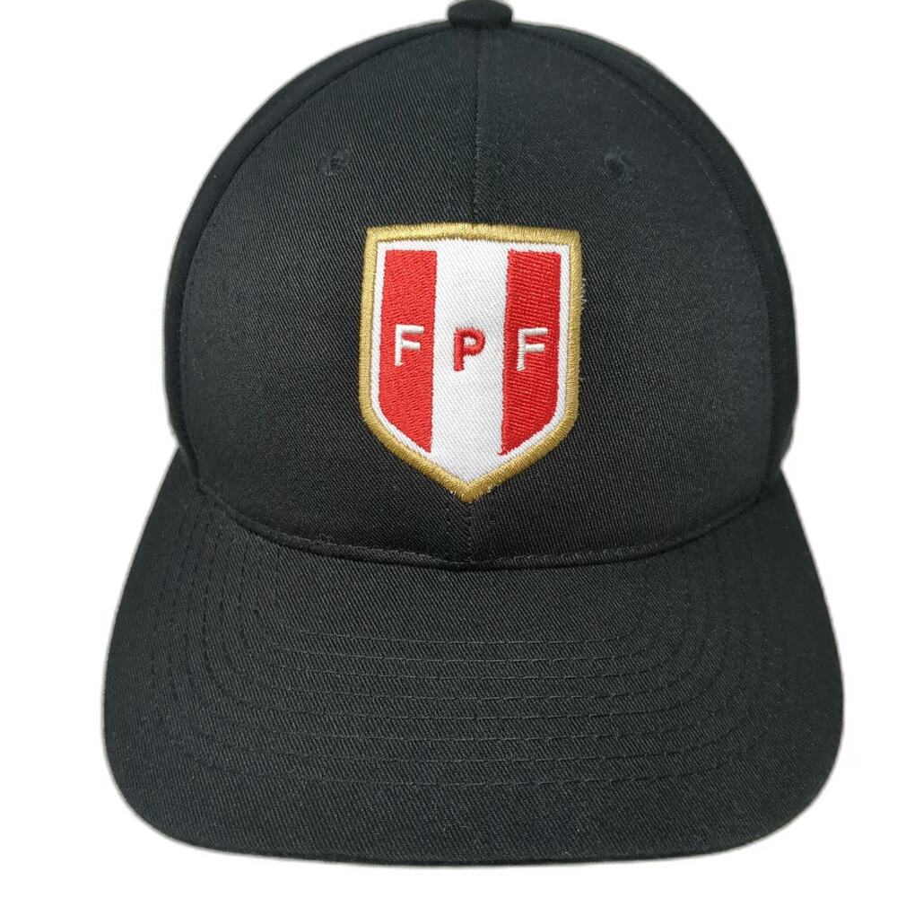 Marathon Snapback Black One Size Hat Peru FPF Soccer Shield Flat Brim Futbol